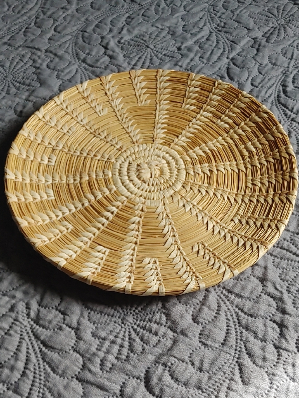 Vintage Tohono O'Odham Handwoven Decorative Plate- Natural 10 In